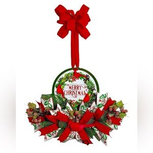Elegant Red and Green Christmas Wreath